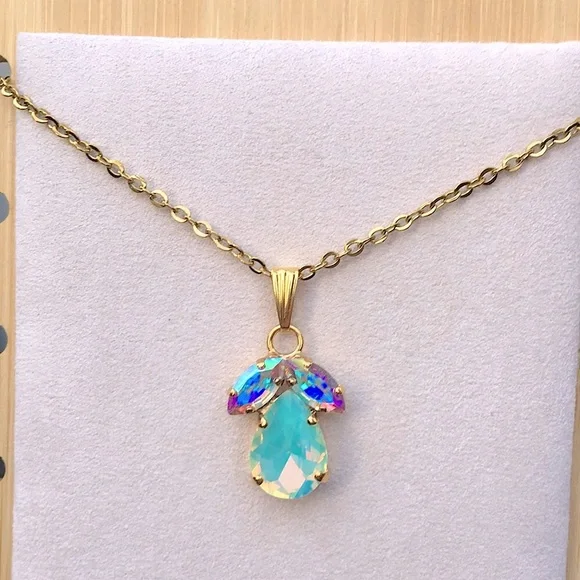 Green Opal Aurora Borealis + Gold Pear Marquis Crystal Pendant Drop Necklace - Picture 5 of 9